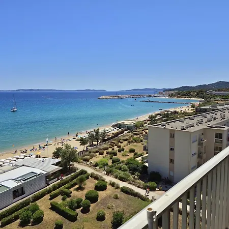 Le Lavandou, La Vue, La Vie! Apartment *