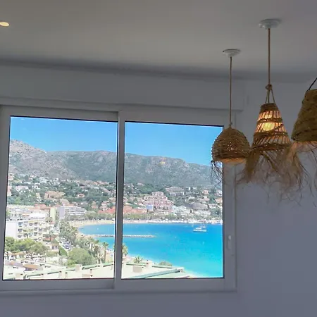 Le Lavandou, La Vue, La Vie!